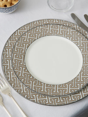 O.W.London Dinner Plate Pk2 Truffle Maze Design Boxed
