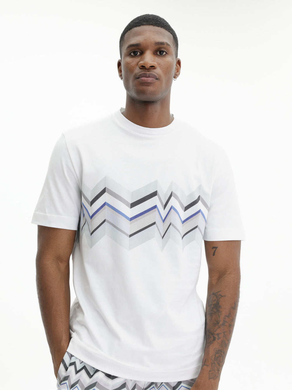 Missoni Crew-Neck T-Shirt With Irregular Zigzag Print White/Grey